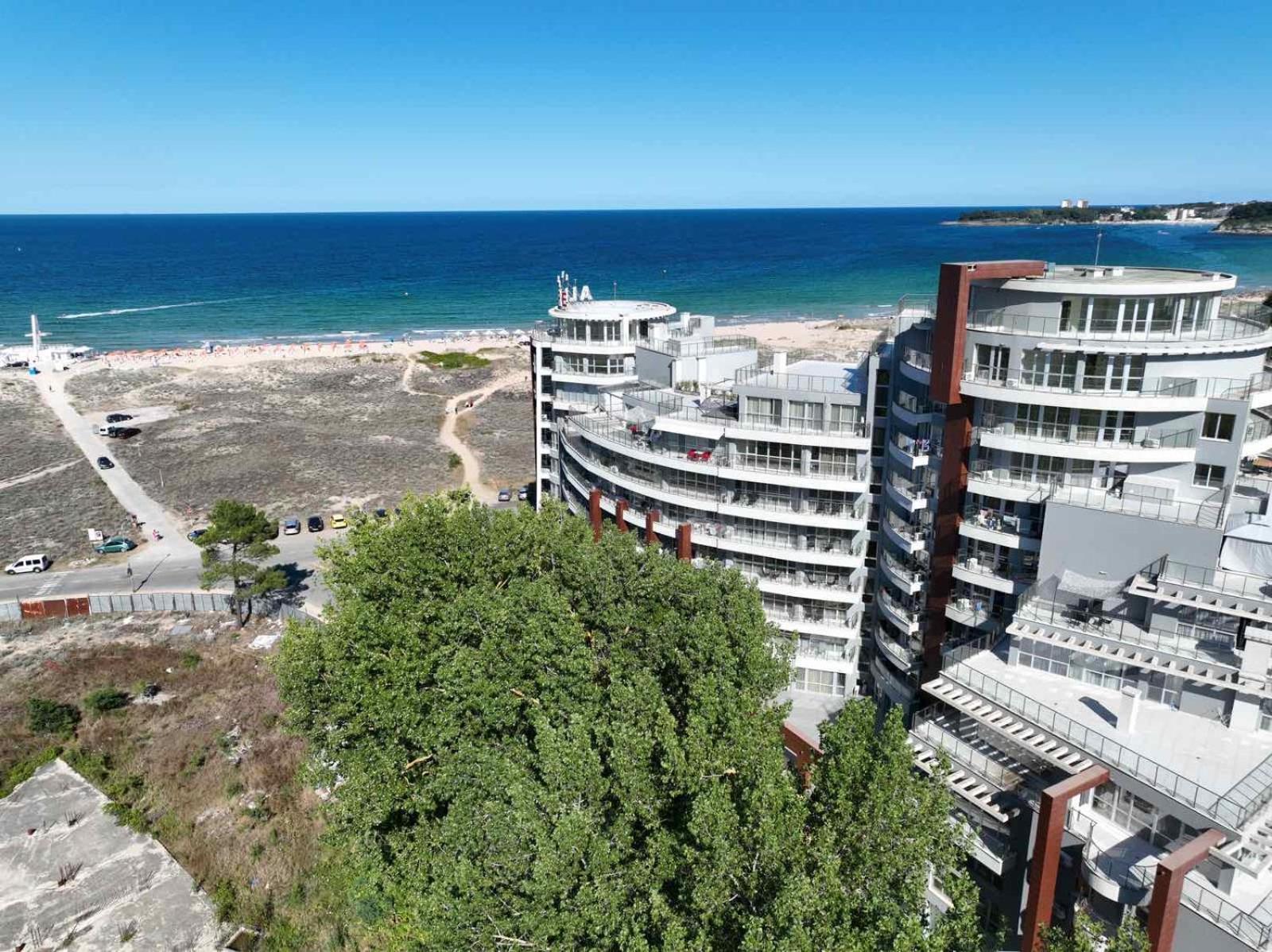 Allure Beach Resort Aparthotel プリモルスコ エクステリア 写真