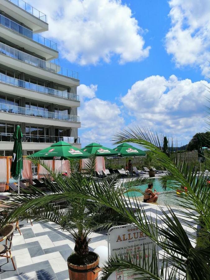 Allure Beach Resort Aparthotel プリモルスコ エクステリア 写真